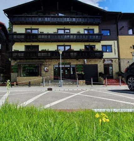 Casa Frent Hotel Predeal Ngoại thất bức ảnh