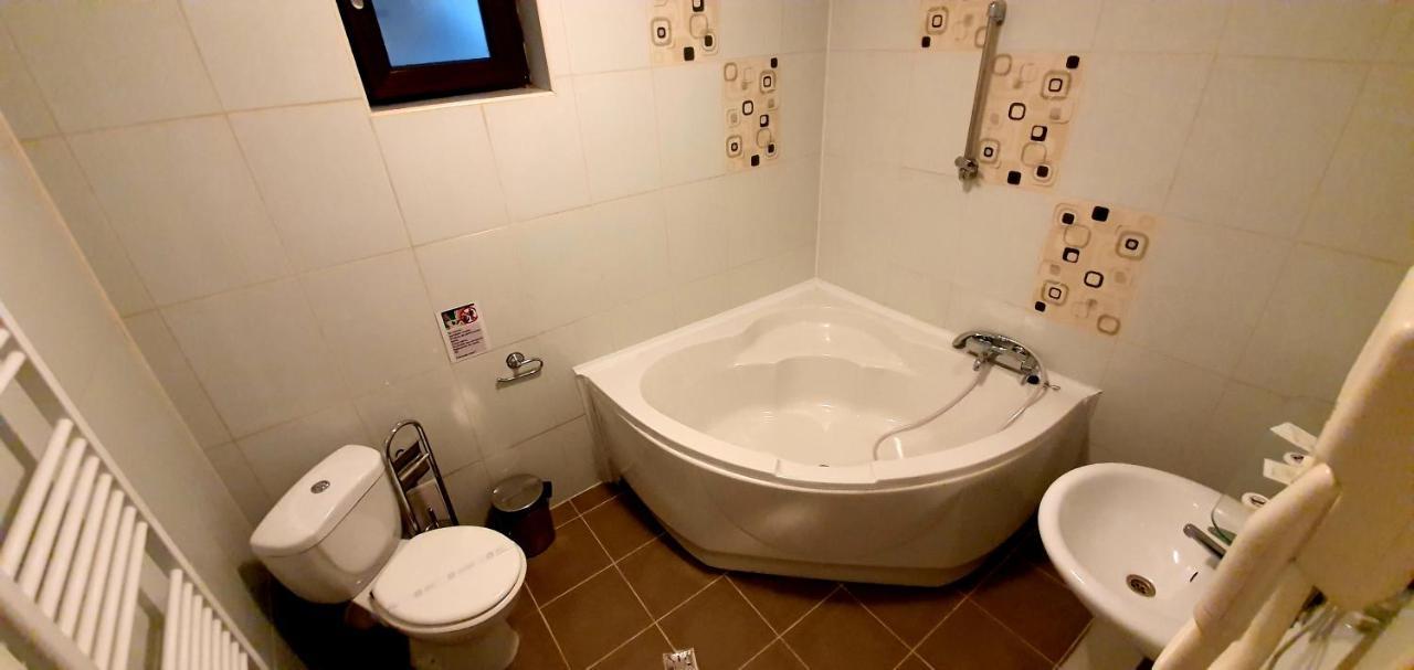 Casa Frent Hotel Predeal Ngoại thất bức ảnh