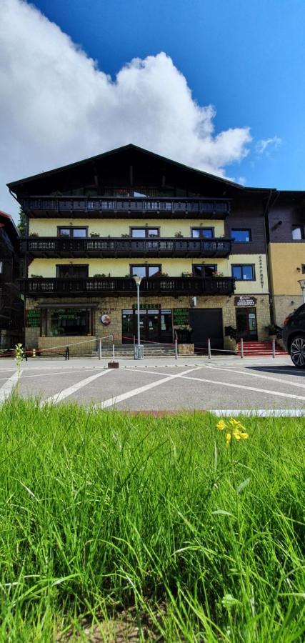 Casa Frent Hotel Predeal Ngoại thất bức ảnh