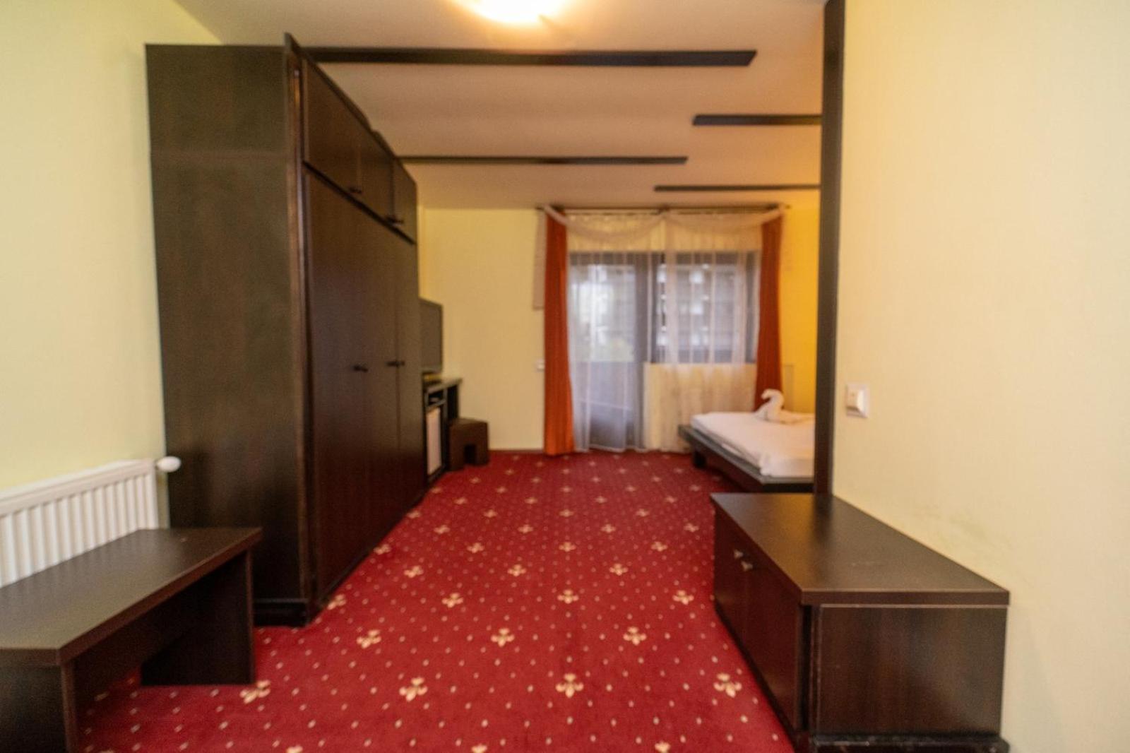 Casa Frent Hotel Predeal Phòng bức ảnh